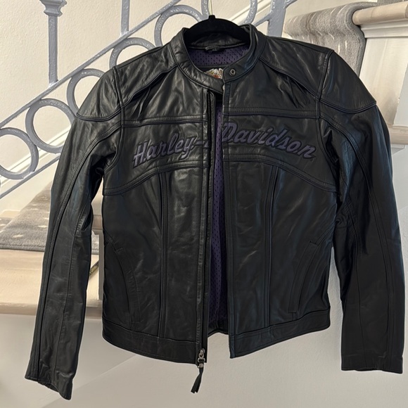 Harley-Davidson Jackets & Blazers - Harley-Davidson Black Leather Jacket for women